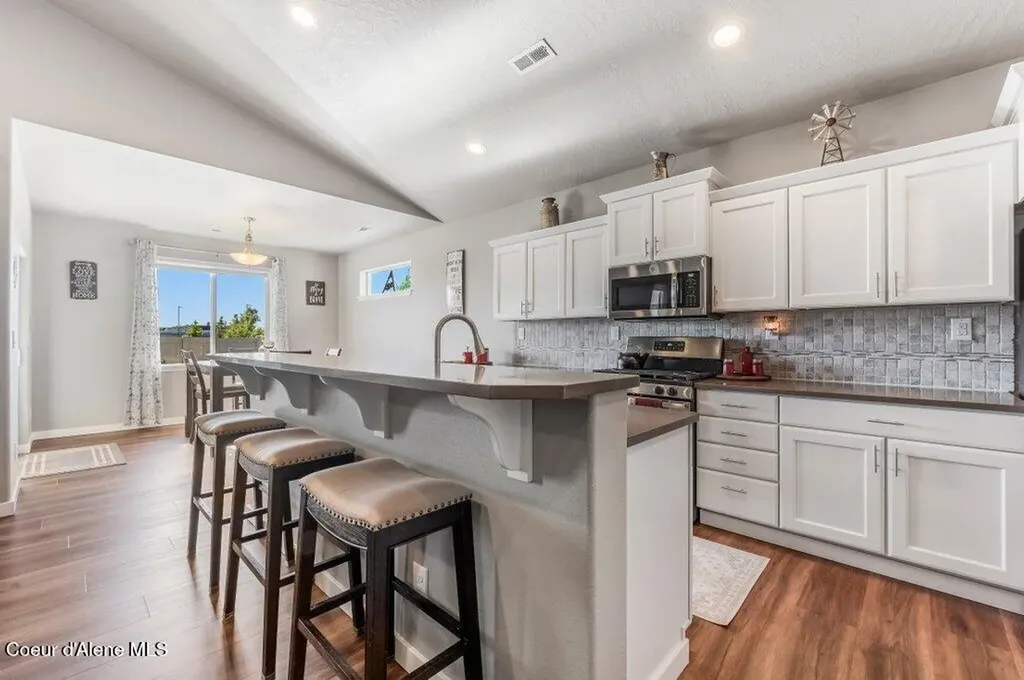 4601 N Connery Loop Post Falls ID 83854