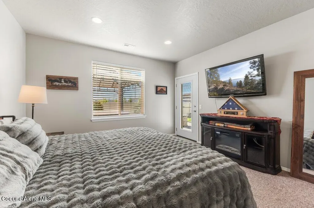 4601 N Connery Loop Post Falls ID 83854