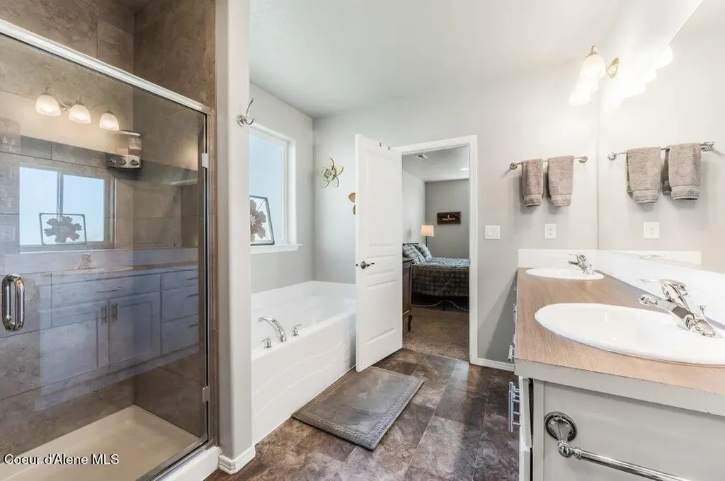 4601 N Connery Loop Post Falls ID 83854