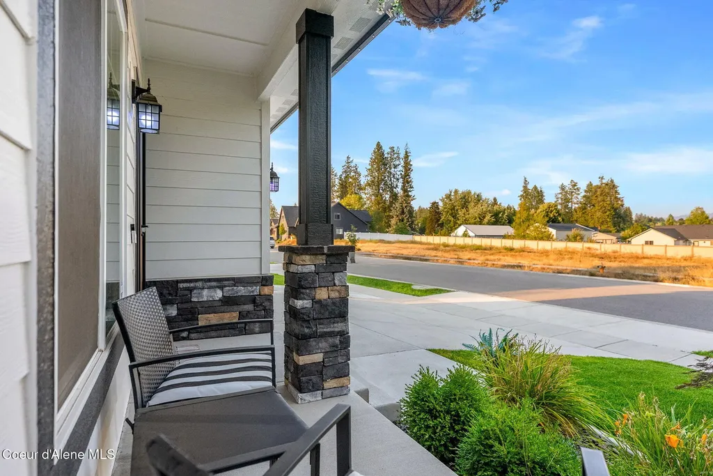 10589 N Crimson Drive Hayden ID 83835