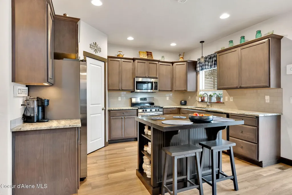 10589 N Crimson Drive Hayden ID 83835