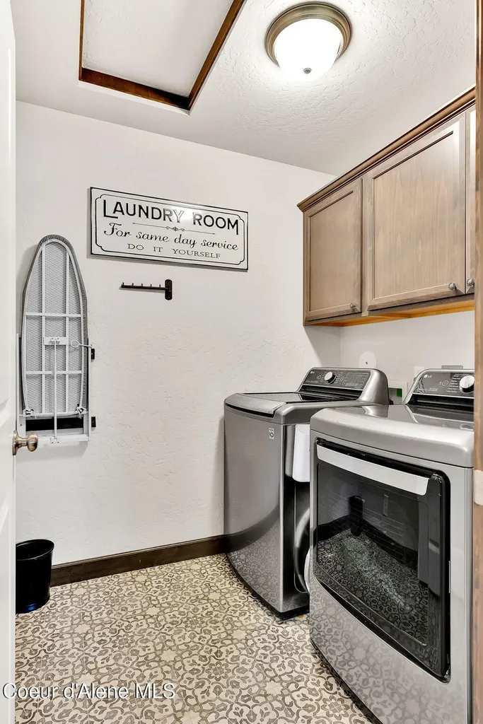 10589 N Crimson Drive Hayden ID 83835