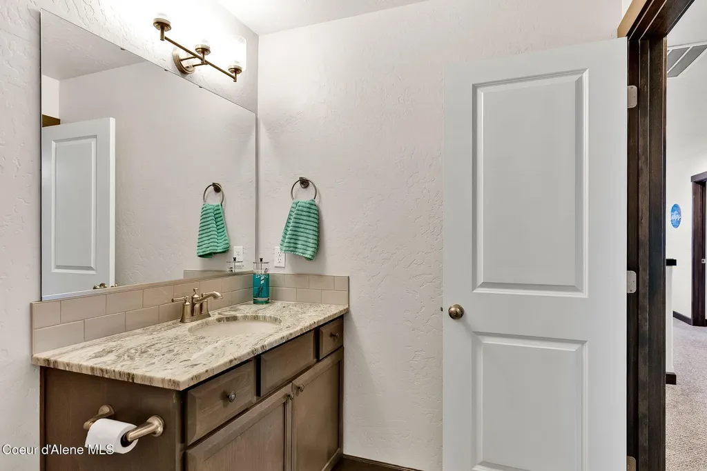 10589 N Crimson Drive Hayden ID 83835