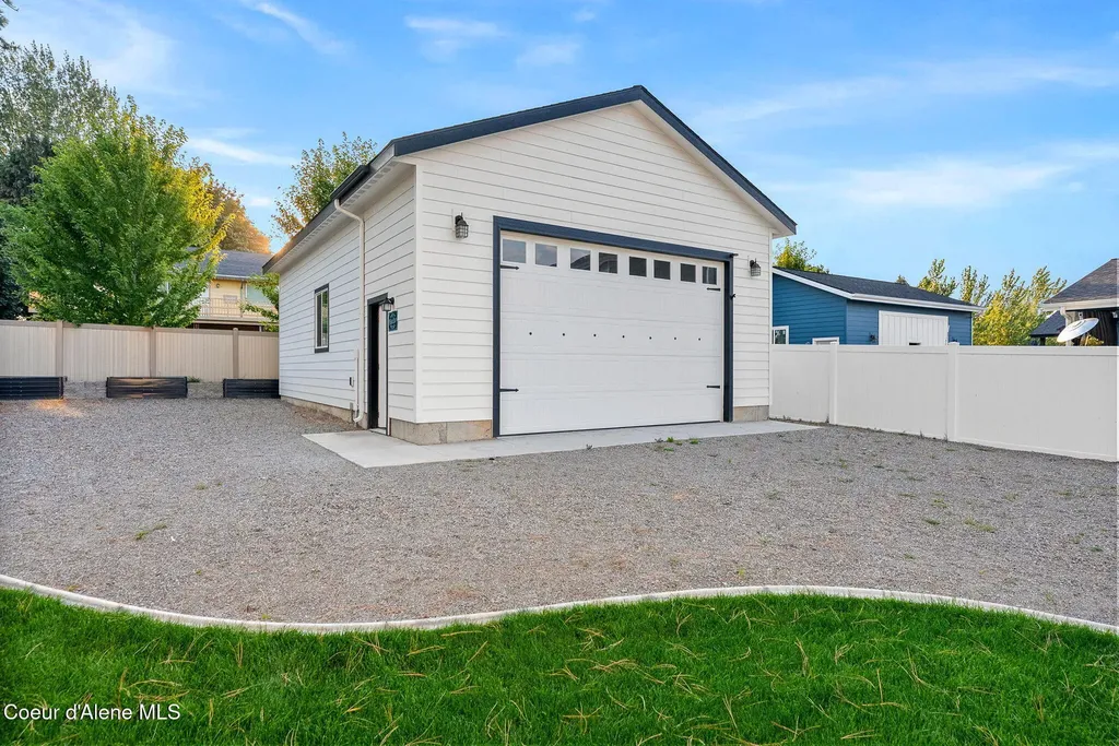 10589 N Crimson Drive Hayden ID 83835