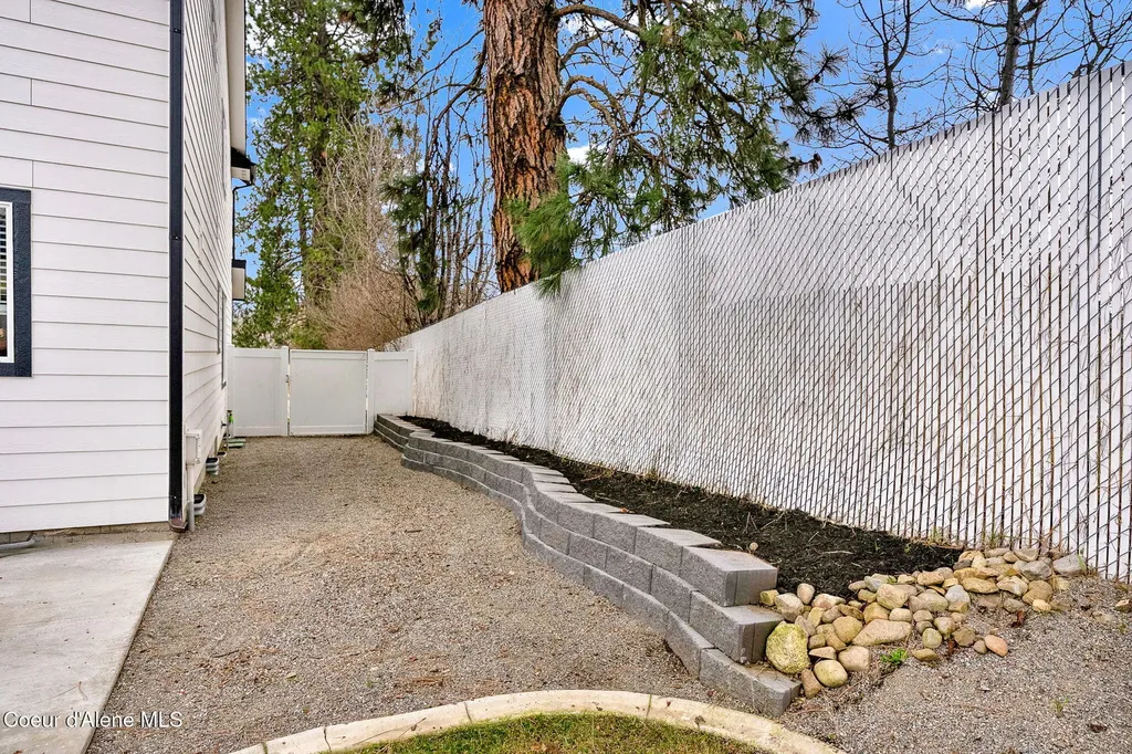 10589 N Crimson Drive Hayden ID 83835