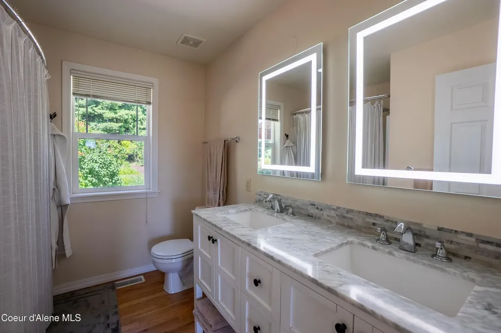 72 Leisure Lane Sandpoint ID 83864