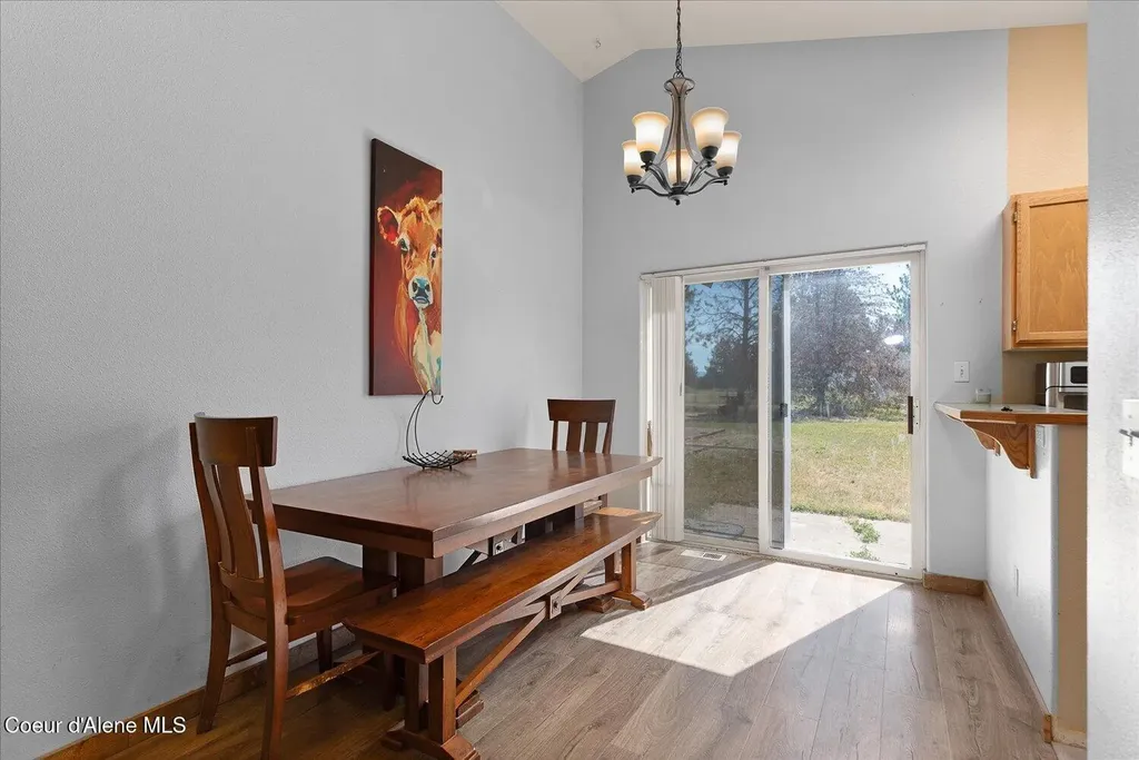 26438 N Clagstone Road Athol ID 83801