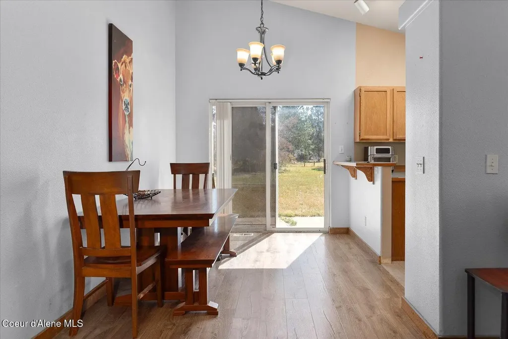 26438 N Clagstone Road Athol ID 83801
