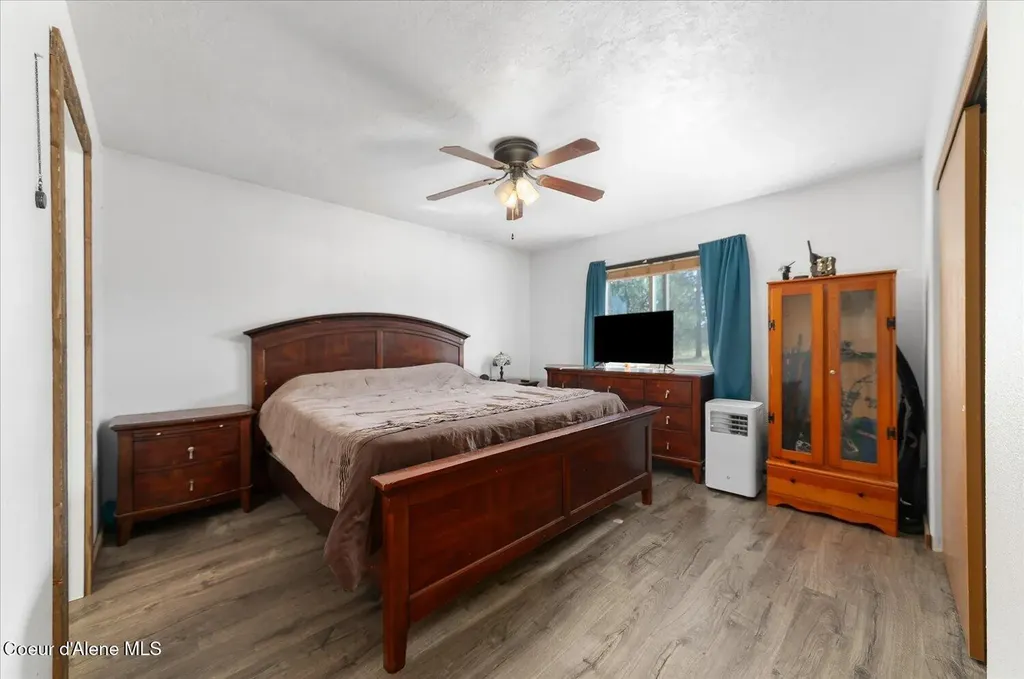 26438 N Clagstone Road Athol ID 83801
