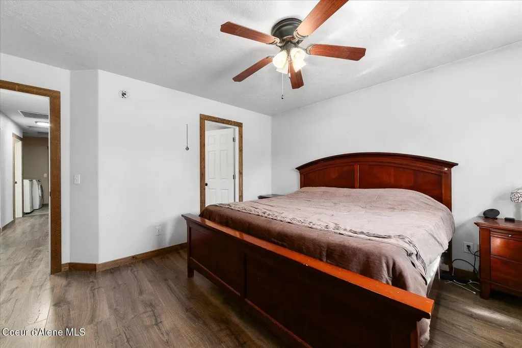 26438 N Clagstone Road Athol ID 83801