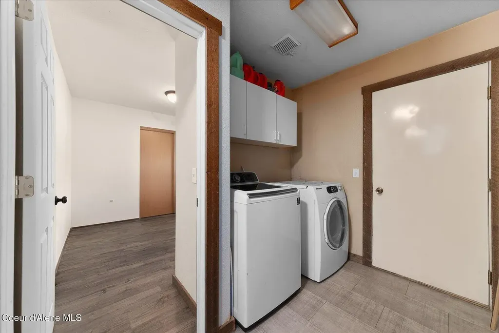 26438 N Clagstone Road Athol ID 83801
