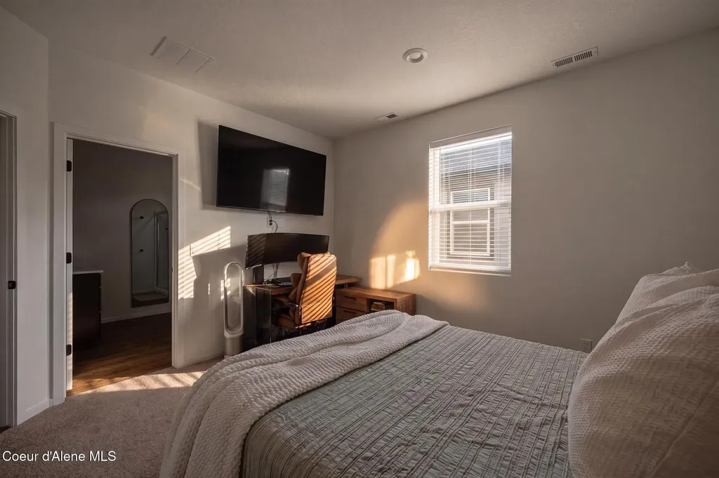 5138 E Norma Avenue Post Falls ID 83854
