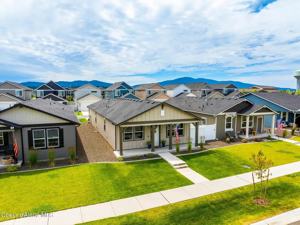5138 E Norma Avenue Post Falls ID 83854