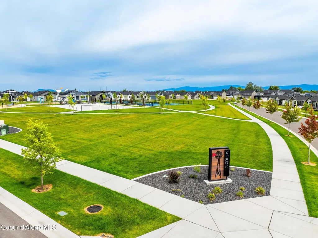 5138 E Norma Avenue Post Falls ID 83854