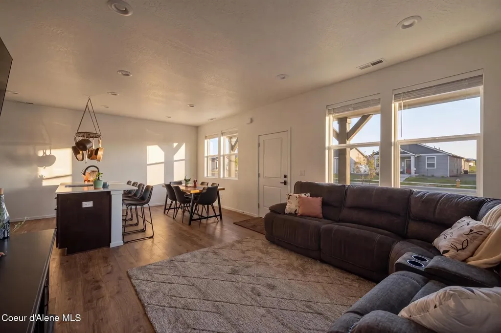 5138 E Norma Avenue Post Falls ID 83854
