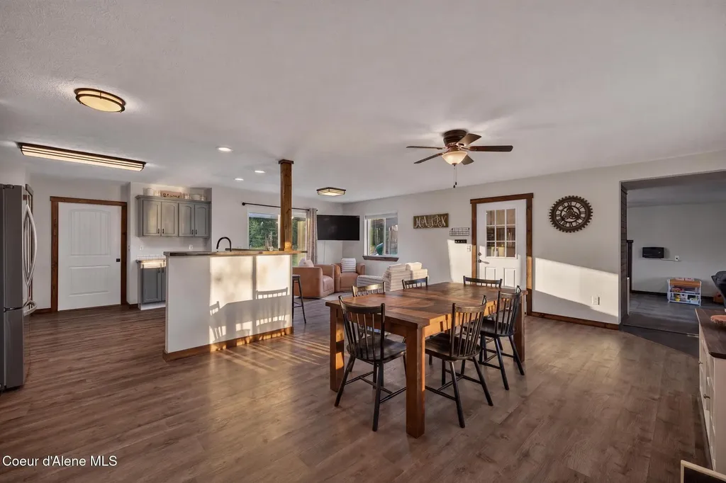 16 Hadley Lane Blanchard ID 83804