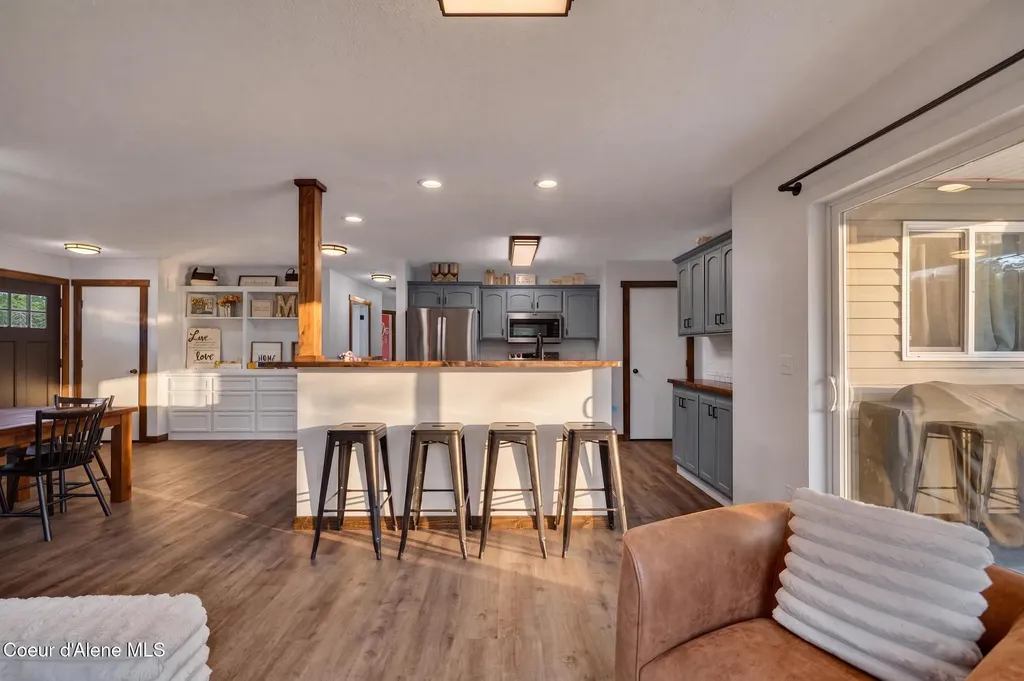 16 Hadley Lane Blanchard ID 83804