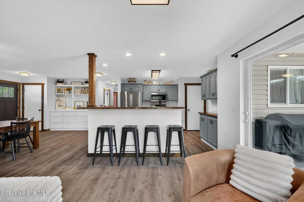 16 Hadley Lane Blanchard ID 83804