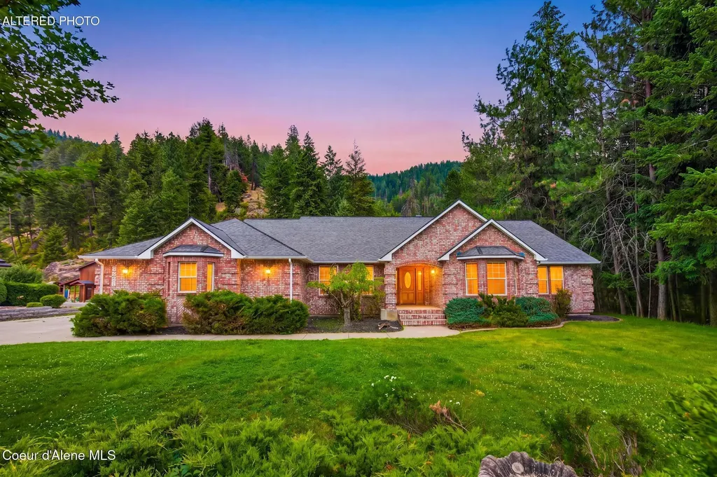 6008 N 18th Street Dalton Gardens ID 83815