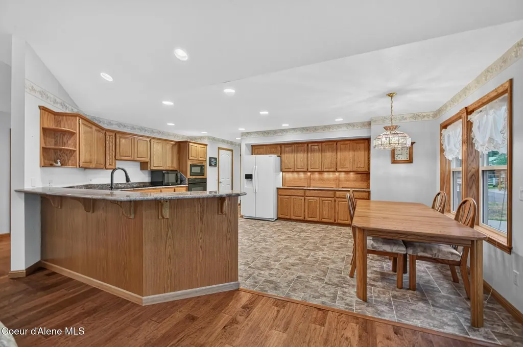 6008 N 18th Street Dalton Gardens ID 83815
