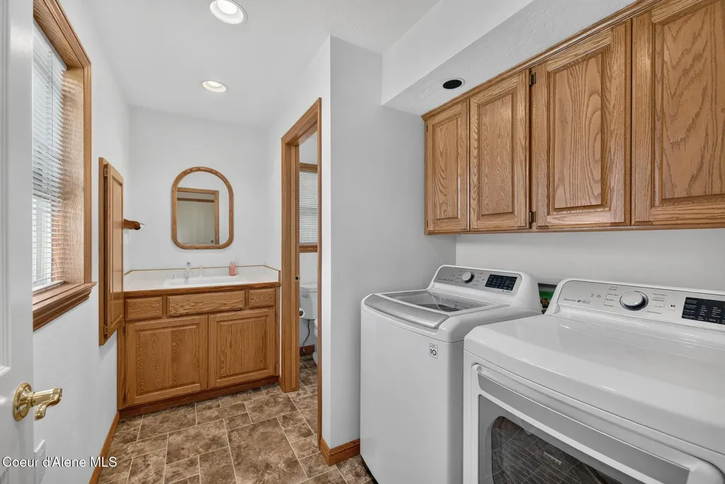 6008 N 18th Street Dalton Gardens ID 83815