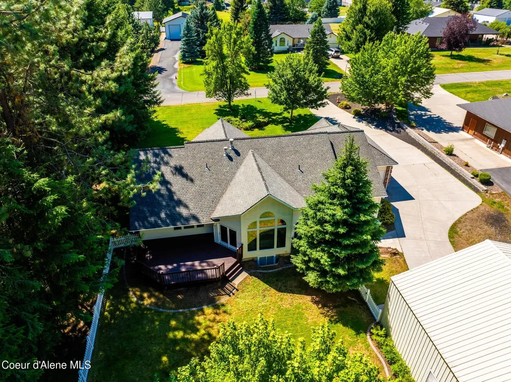 6008 N 18th Street Dalton Gardens ID 83815