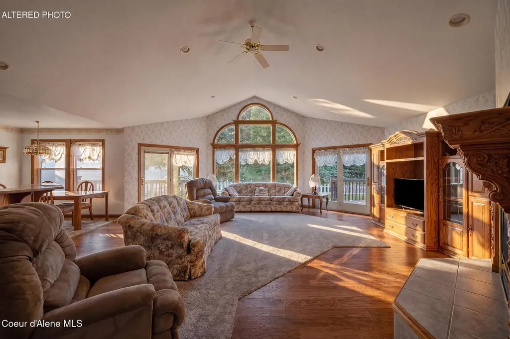 6008 N 18th Street Dalton Gardens ID 83815