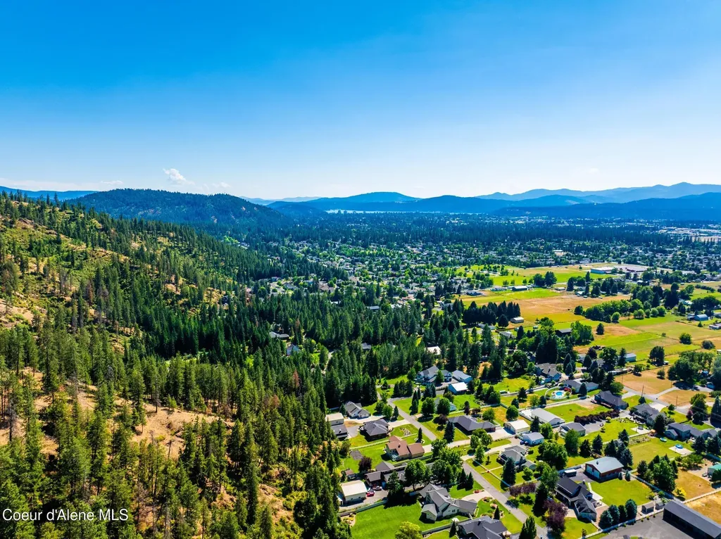 6008 N 18th Street Dalton Gardens ID 83815