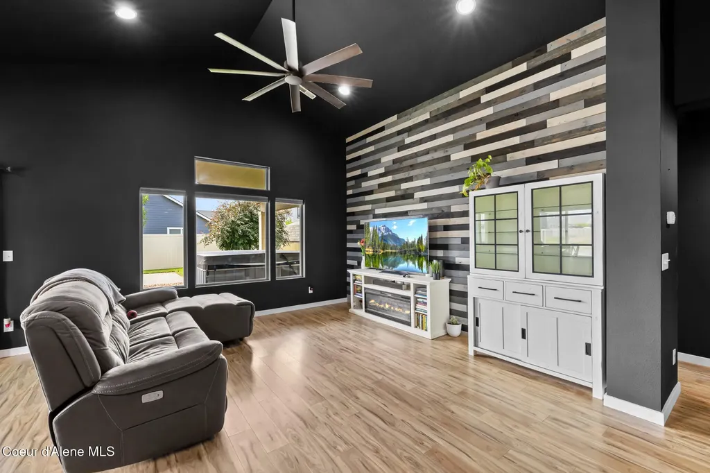 1779 N Clark Fork Parkway Post Falls ID 83854