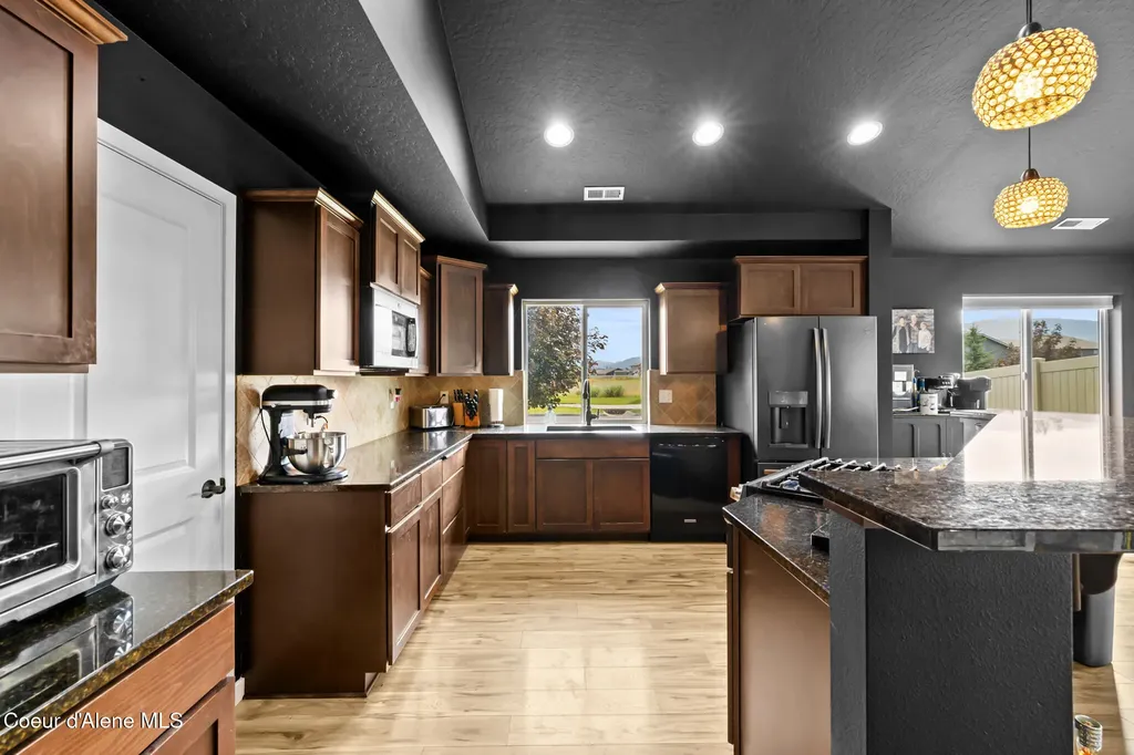 1779 N Clark Fork Parkway Post Falls ID 83854