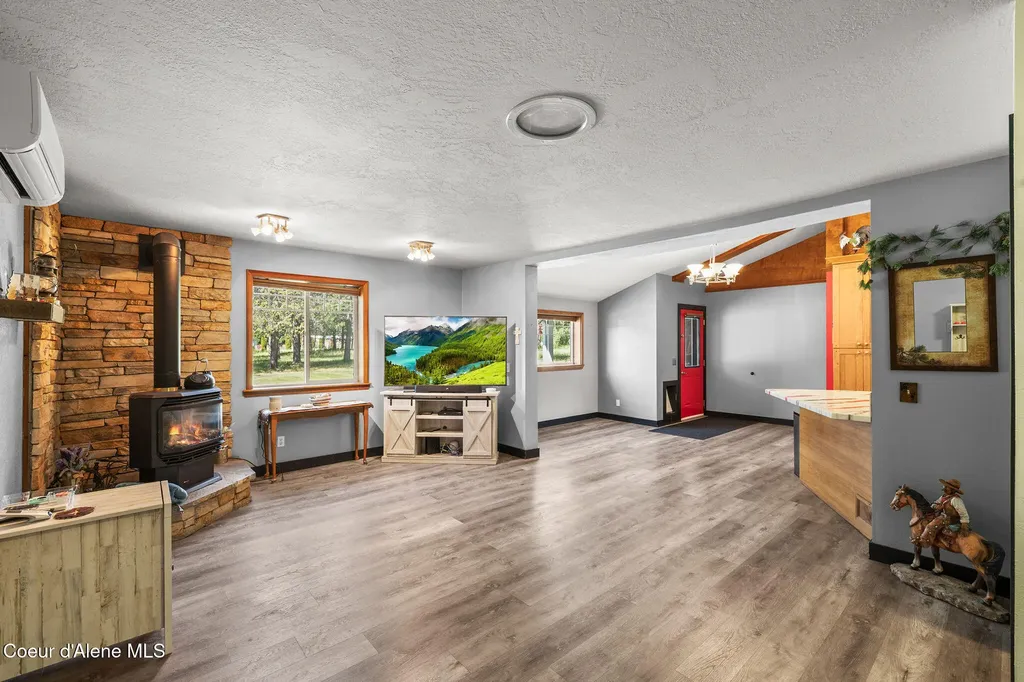 16700 N Mountain View Road Rathdrum ID 83858