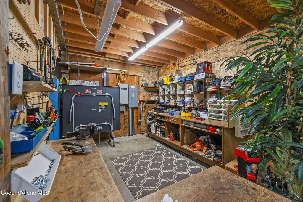 16700 N Mountain View Road Rathdrum ID 83858