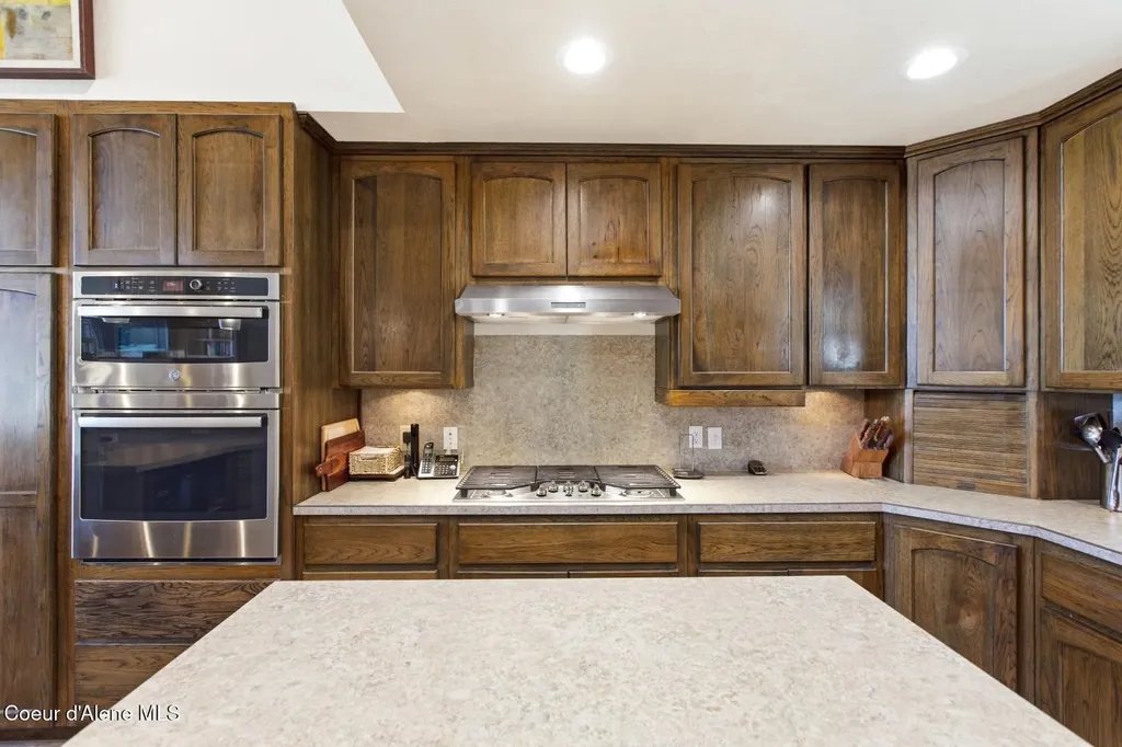 16861 E Pier Road Bayview ID 83803