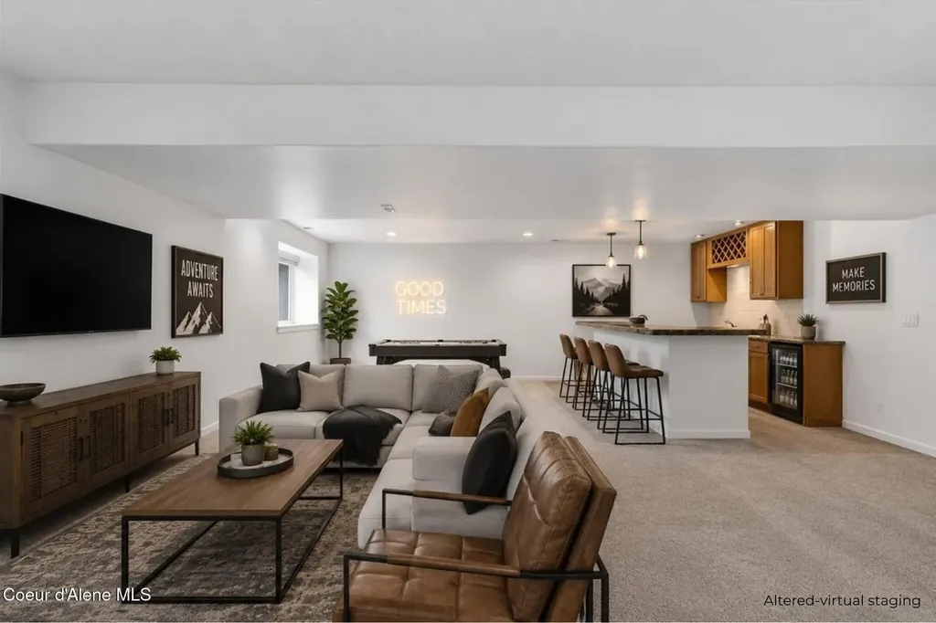 2587 W Dumont Drive Coeur D'alene ID 83815