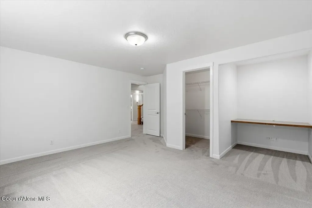 2587 W Dumont Drive Coeur D'alene ID 83815