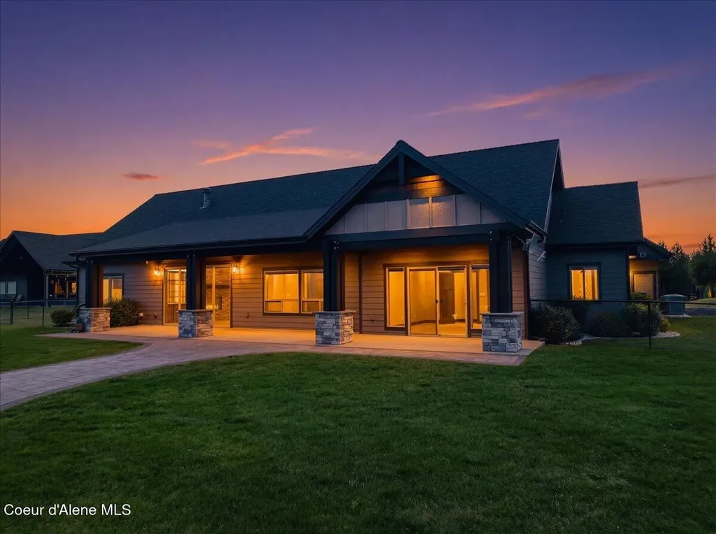 18289 W Palomar Drive Post Falls ID 83854