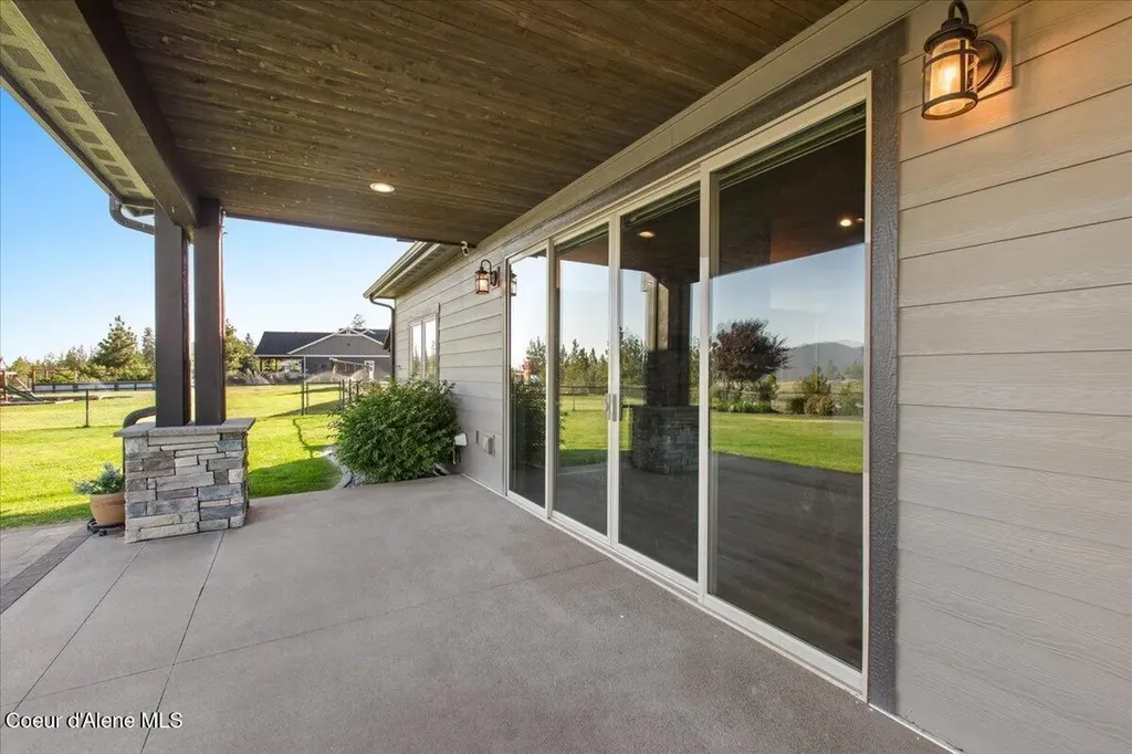 18289 W Palomar Drive Post Falls ID 83854