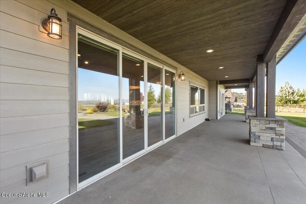 18289 W Palomar Drive Post Falls ID 83854