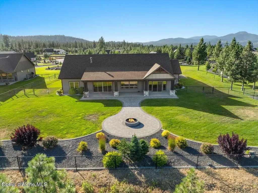 18289 W Palomar Drive Post Falls ID 83854