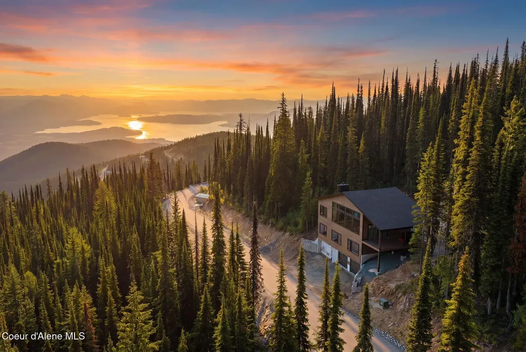 723 Tall Timber Road Sandpoint ID 83864