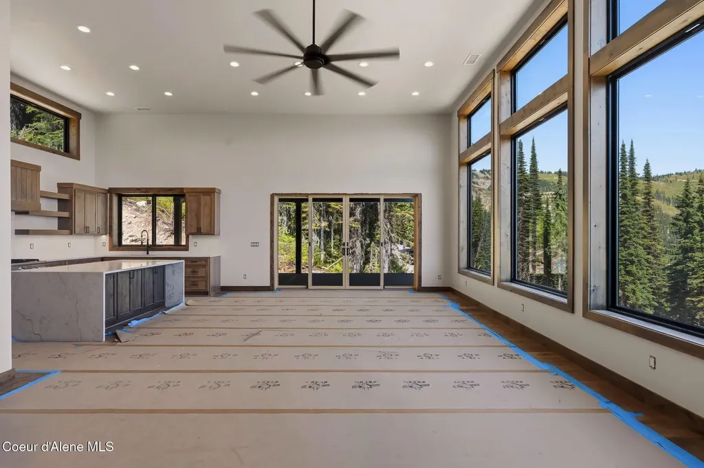 723 Tall Timber Road Sandpoint ID 83864