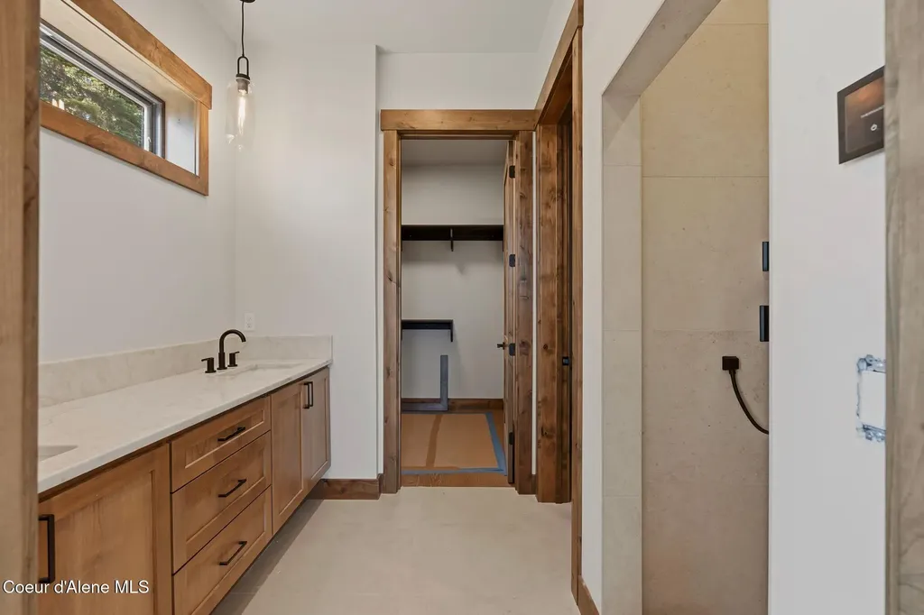 723 Tall Timber Road Sandpoint ID 83864
