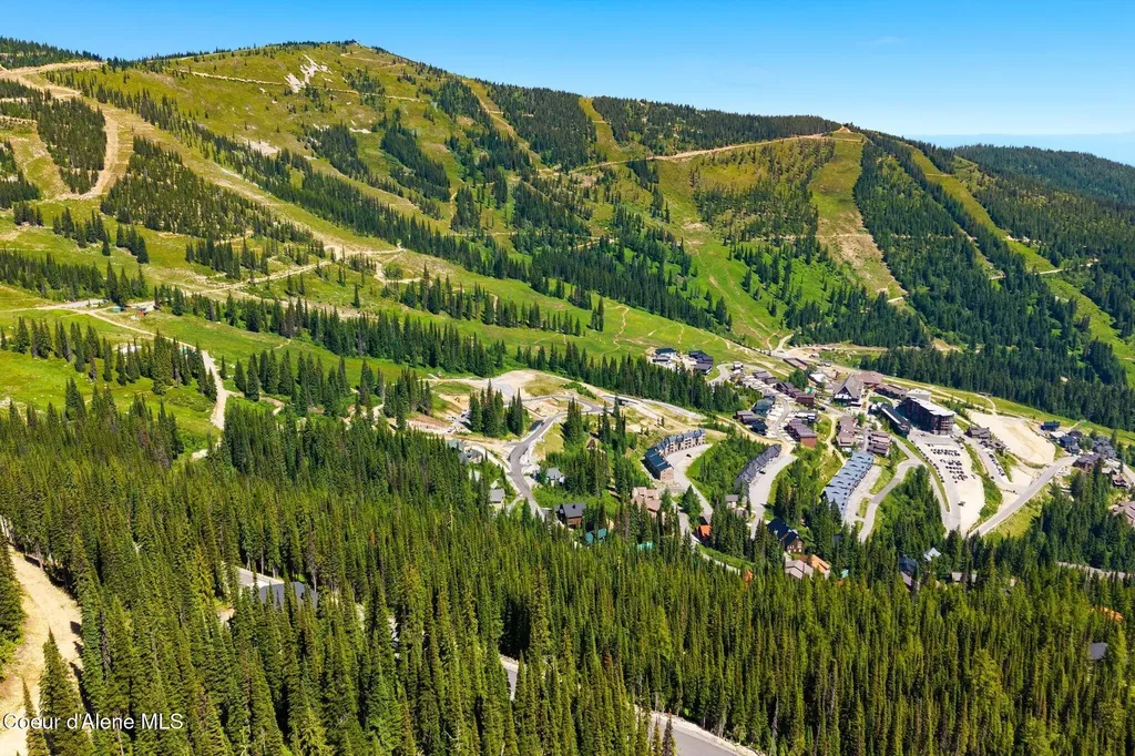 723 Tall Timber Road Sandpoint ID 83864
