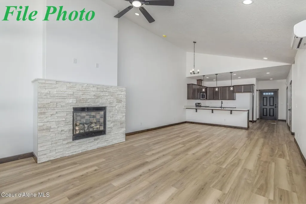 7793 N Mocha Lp Coeur D'alene ID 83815