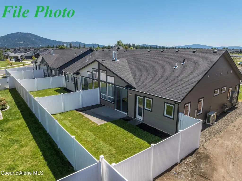 7745 N Mocha Lp Coeur D'alene ID 83815