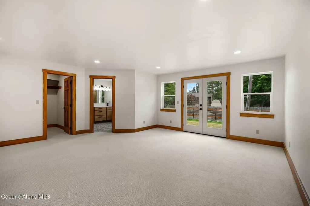 603 Mackies Way Sandpoint ID 83864