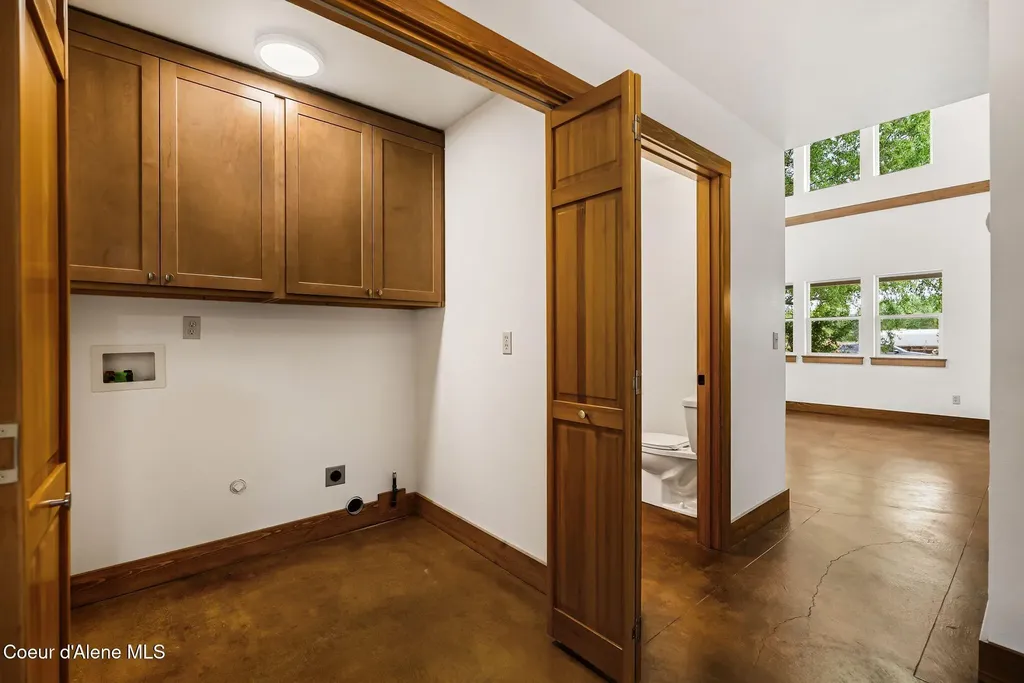 603 Mackies Way Sandpoint ID 83864