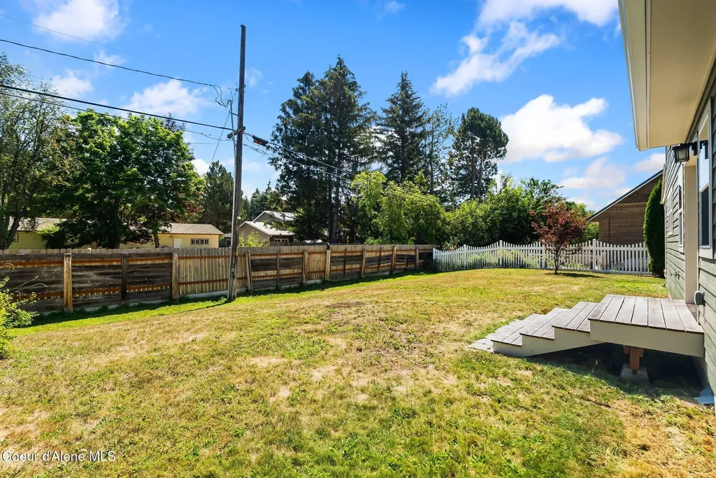 603 Mackies Way Sandpoint ID 83864