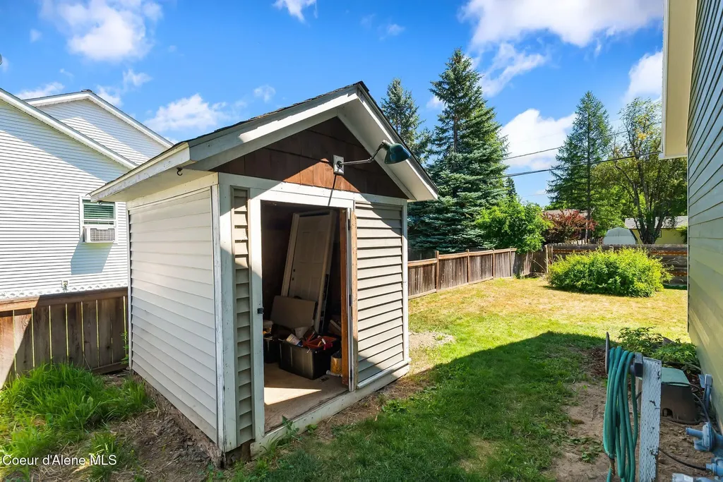 603 Mackies Way Sandpoint ID 83864