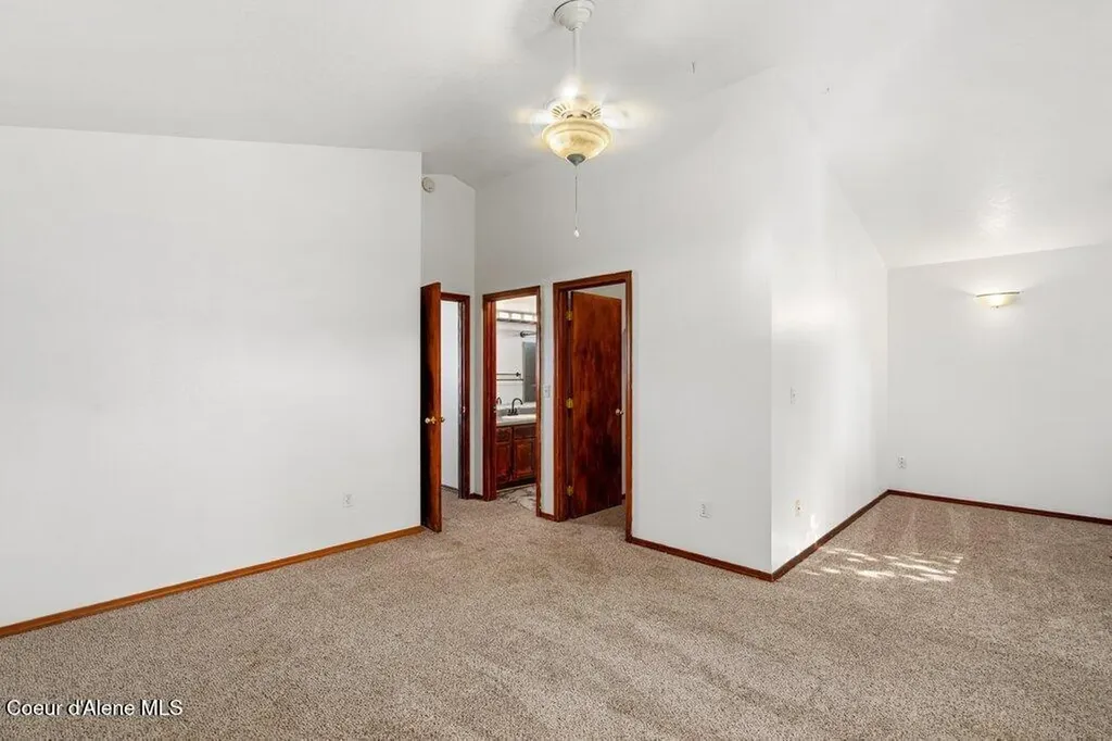 2925 N Sand Trap Way Post Falls ID 83854